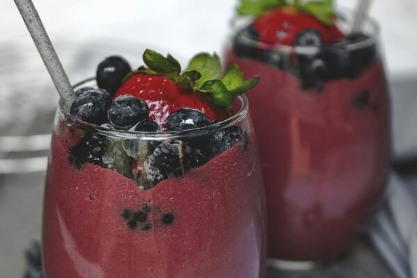 Vibrant Berry Smoothie Bowl with Crunchy Granola